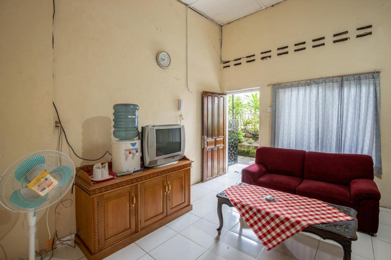 Hotel Jogja Букіттінгі Екстер'єр фото