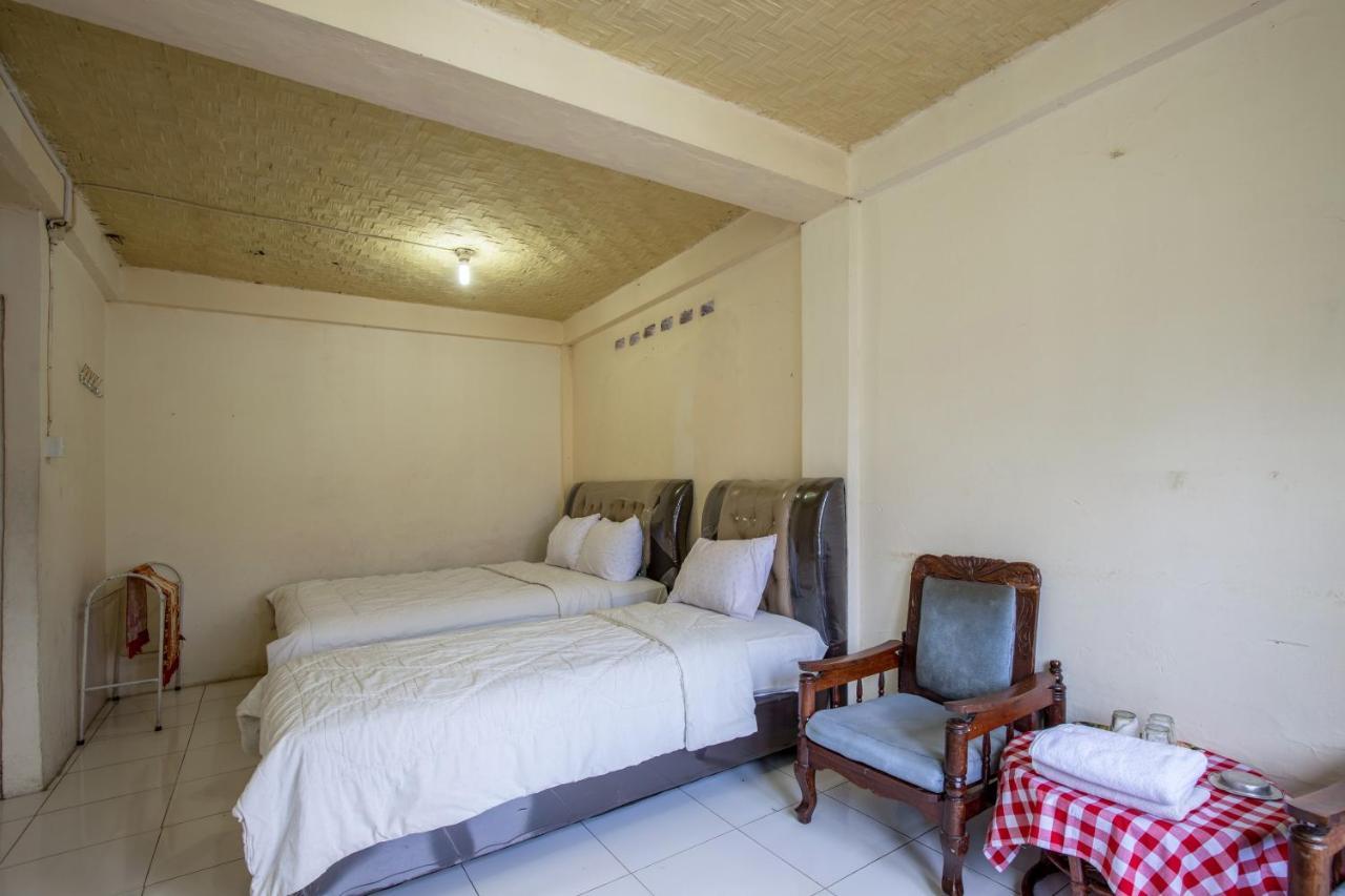 Hotel Jogja Букіттінгі Екстер'єр фото